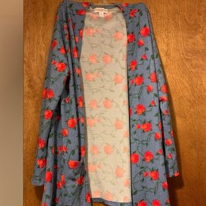 LulaRoe medium Caroline cardigan